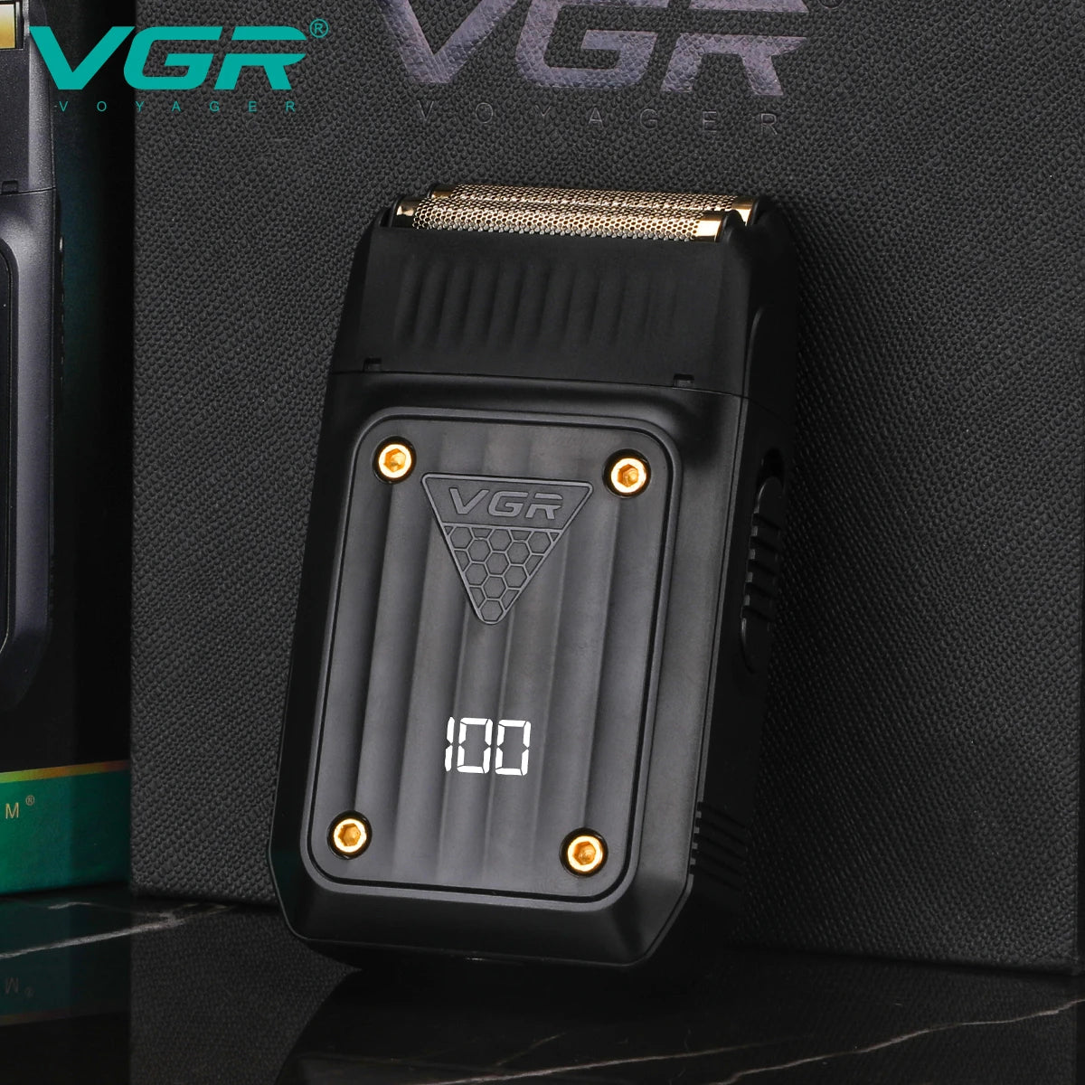 VGR V-363 profesionalni brivnik z mrežico 8000 vrt./min 80 min USB-C