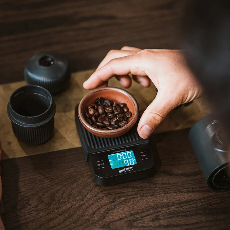 Wacaco Exagram visokoprecizna kavna tehtnica s časovnikom – 0,1 g digitalna tehtnica za espresso