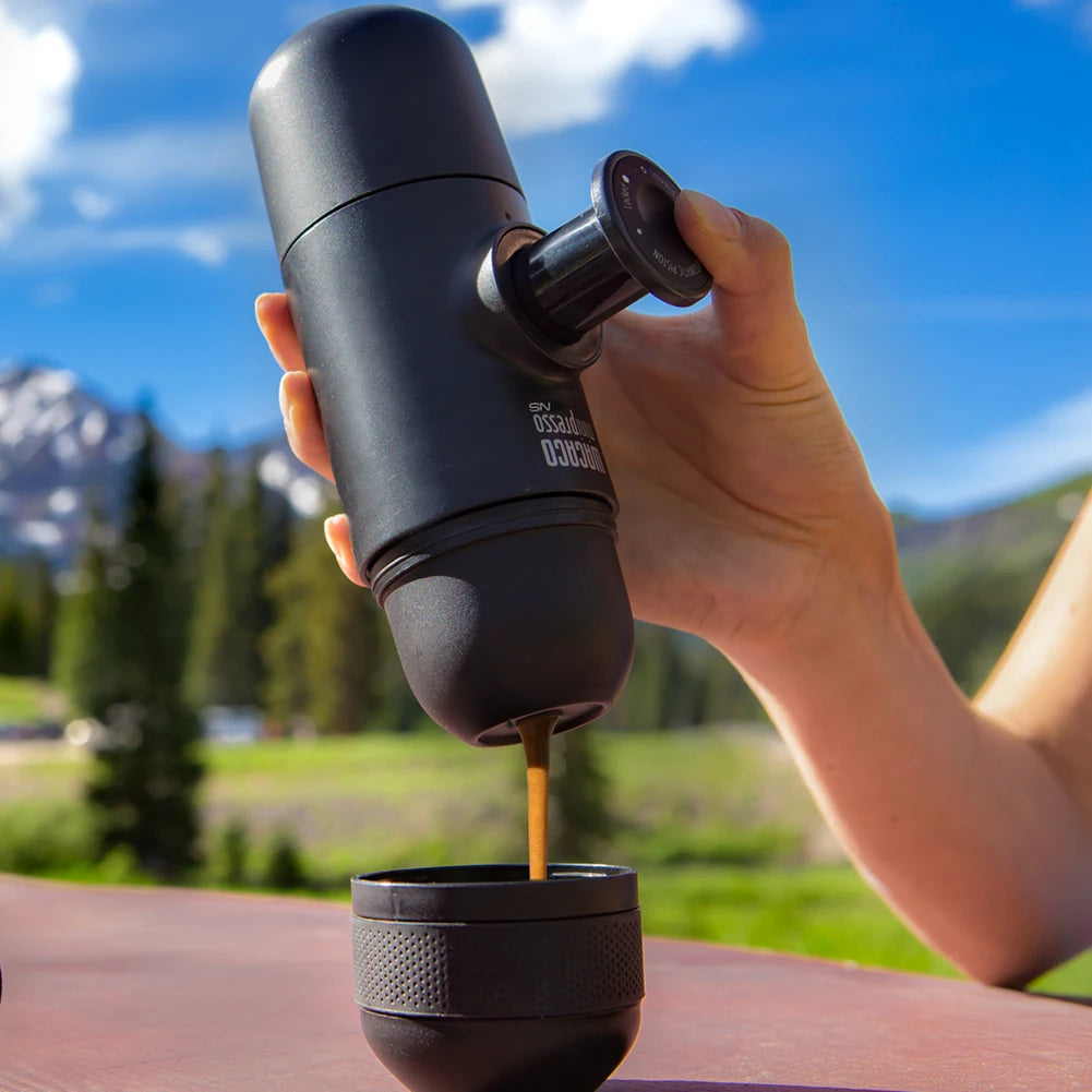 Wacaco Minipresso NS prenosni aparat za espresso – kompakten ročni kavni avtomat, združljiv z Nespresso®
