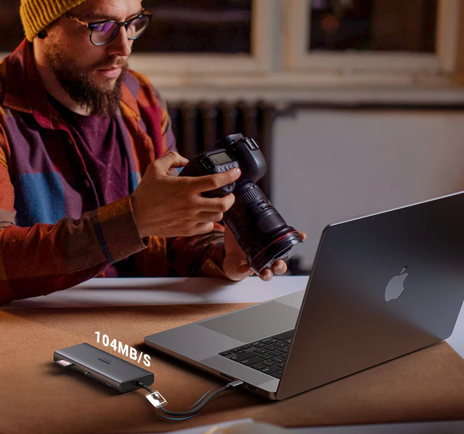 UGREEN 9-v-1 USB-C Hub s 4K60Hz HDMI, 10Gbps USB-vrati, gigabitnim Ethernetom, PD100W